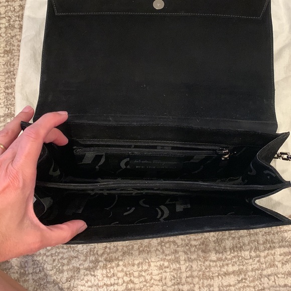 Authentic Salvatore Ferragamo clutch/ handbag black use 3 times only - Picture 5 of 8